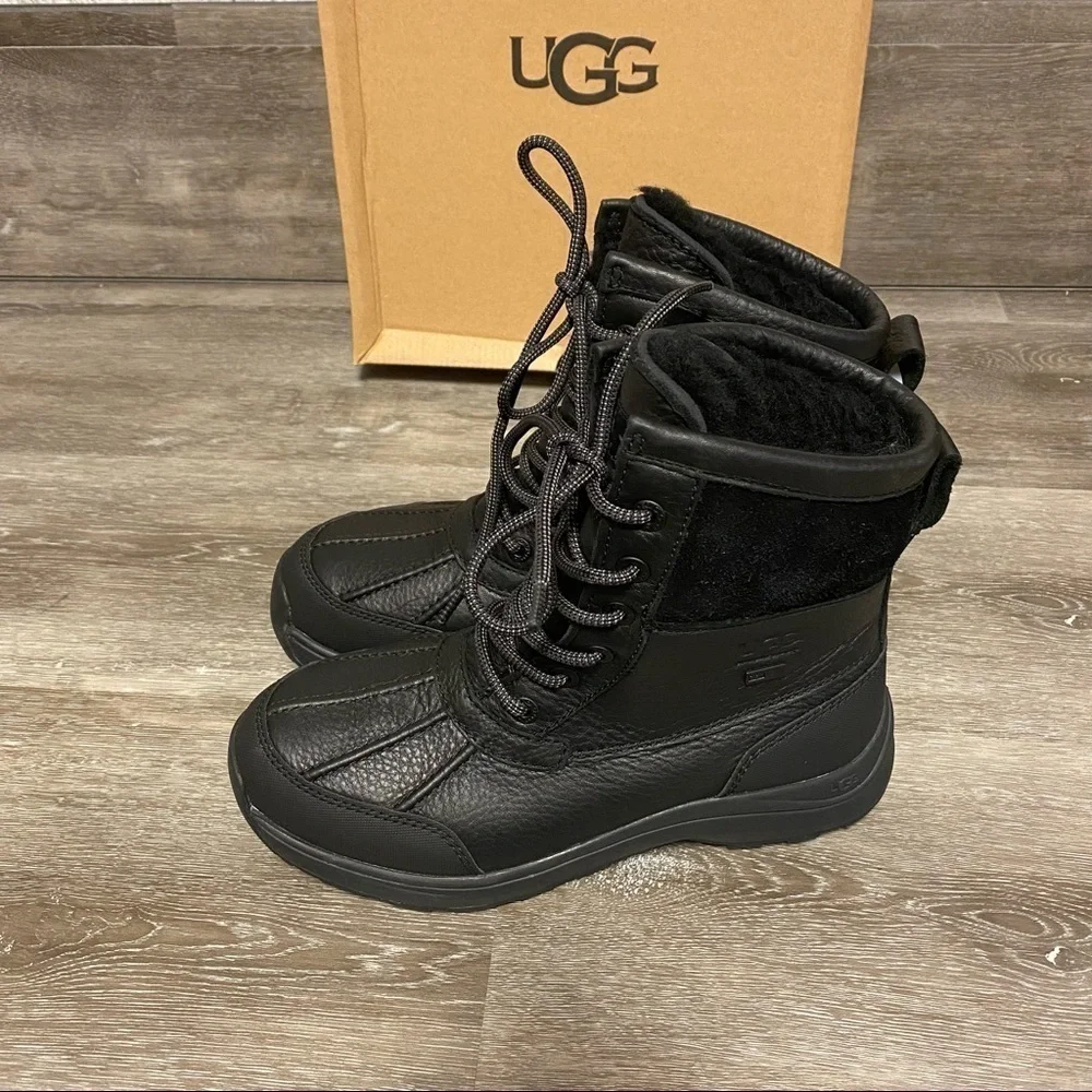 UGG this versatile